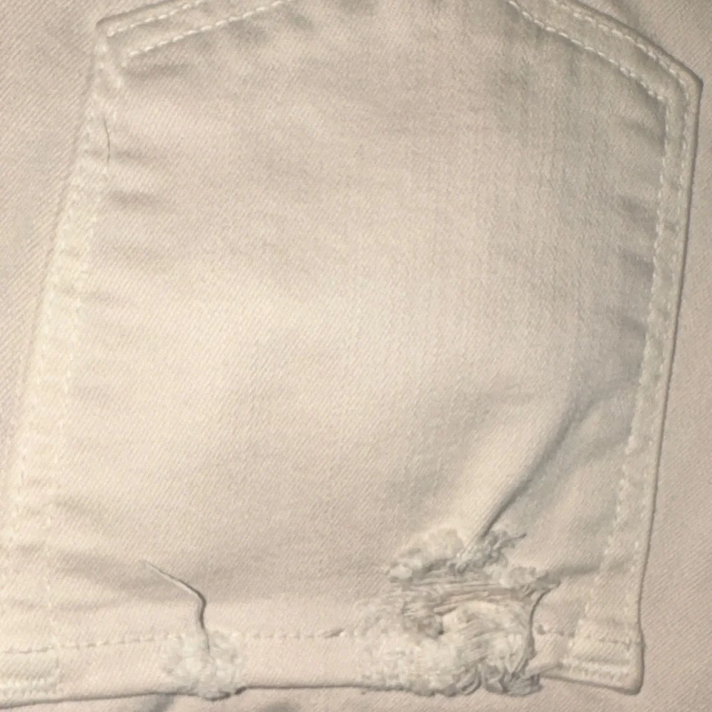 J Brand Women's Distressed Cream Ankle Jeans - Picture 12 of 16